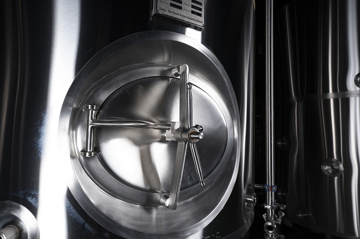 錐形罐的溫度控制如何影響啤酒的發(fā)酵周期和風(fēng)味？